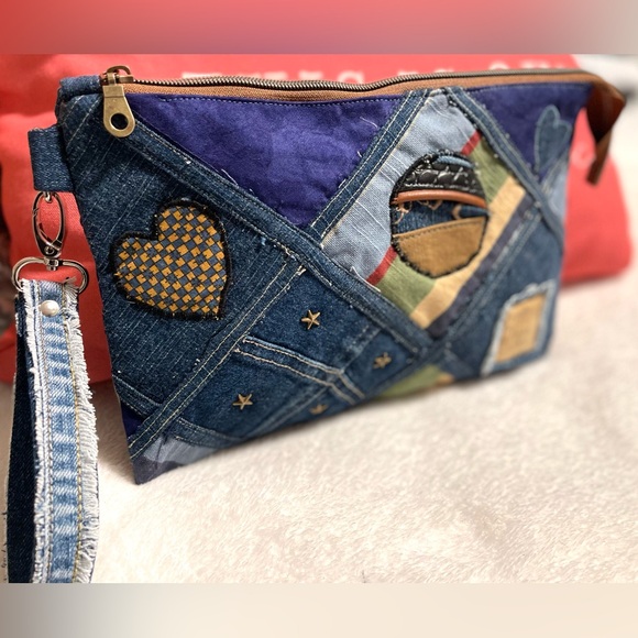 Bohemian Unique One-of-a-Kind Denim Patchwork Clutch Wristlet bag - Picture 4 of 16
